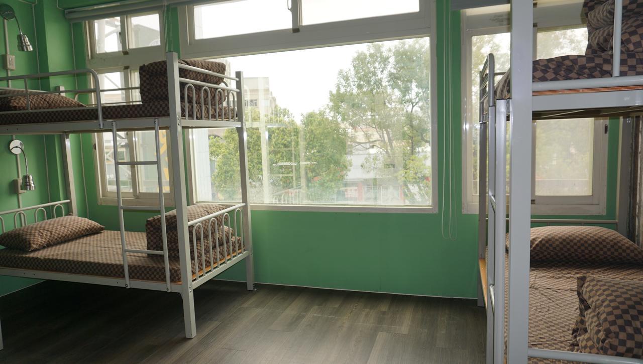 Lovely Bean Hostel เมืองฮวาเหลียน ภายนอก รูปภาพ